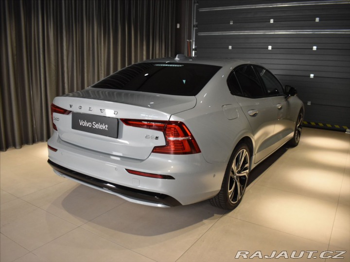 Volvo S60 2,0 B5 AWD Ultimate Panor 2023