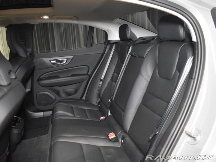 Volvo S60 2,0 B5 AWD Ultimate Panor 2023