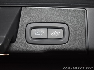 Volvo XC60 2,0 B4 AWD Ultimate tažné 2023