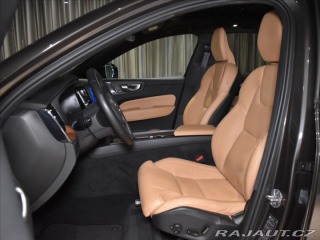 Volvo XC60 2,0 B4 AWD Ultimate tažné 2023