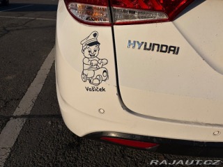 Hyundai i40 1,7   100kW-220tkm bílá a 1800