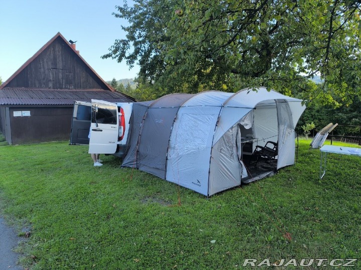 Mercedes-Benz Vito  1800