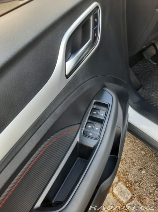 MG ZS 1,0   Exklusive, možný od 2024