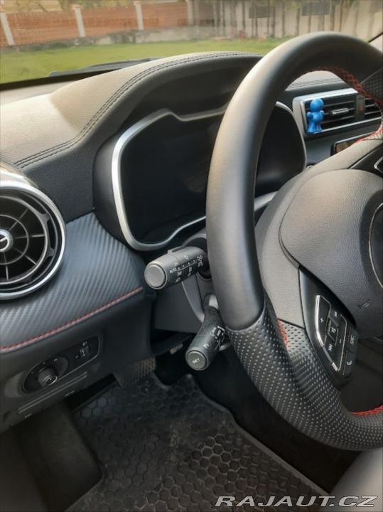 MG ZS 1,0   Exklusive, možný od 2024