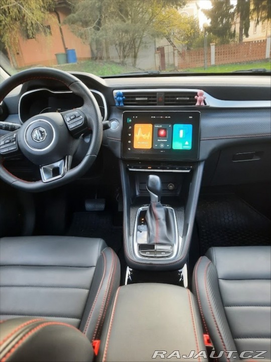 MG ZS 1,0   Exklusive, možný od 2024