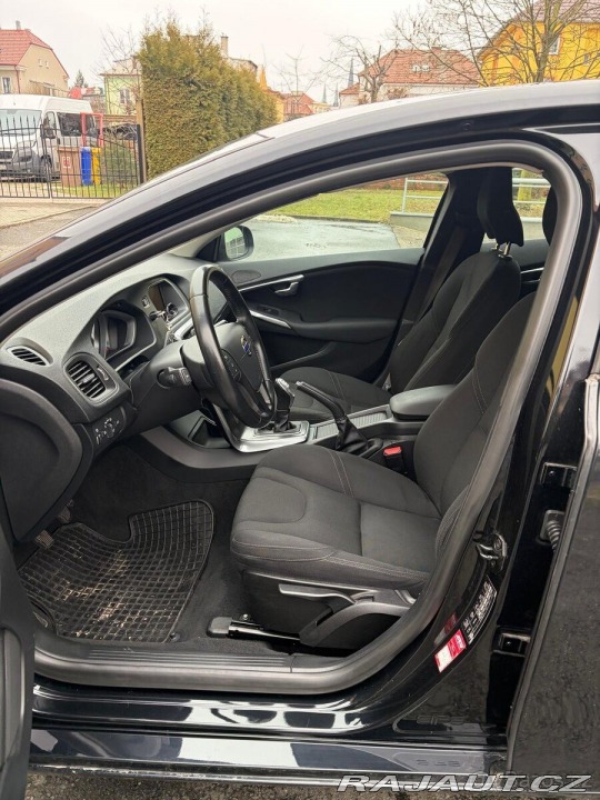 Volvo V40 1,6   Prodám 2014