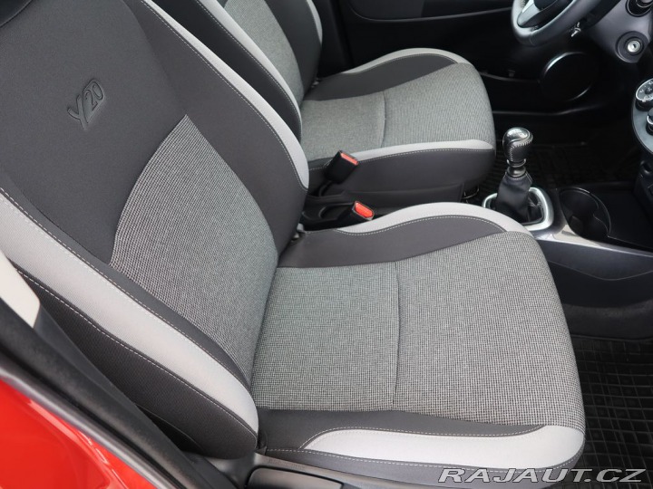 Toyota Yaris 1.5VVT-i,CZ,ActiveTrend 2020
