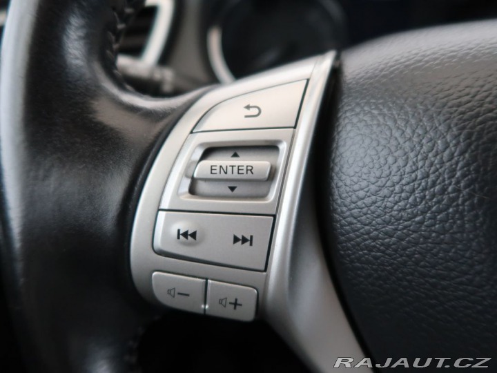 Nissan Qashqai 1.5dCi,81kW,Manual,N-Conn 2016