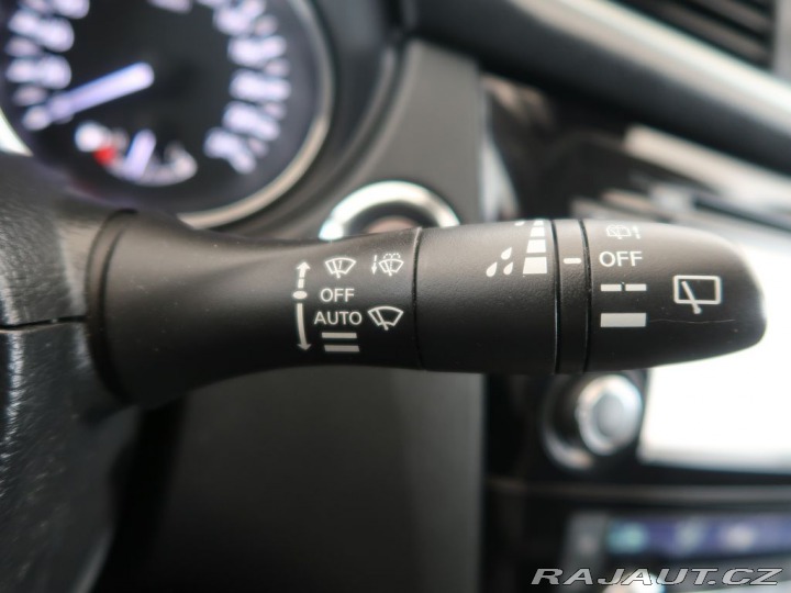 Nissan Qashqai 1.5dCi,81kW,Manual,N-Conn 2016