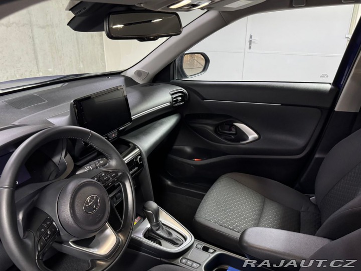 Toyota Yaris Cross 1.5,Hybrid,FWD 2025