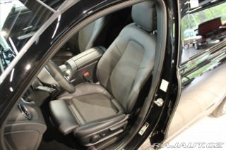 Mercedes-Benz GLB 220d 4MATIC MBEAM/Pano/Ni 2023