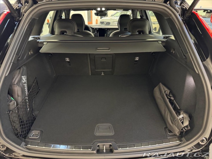 Volvo XC60 2,0 Black Edition  XC60 B 2026