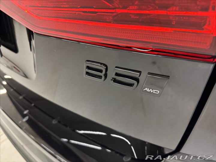 Volvo XC60 2,0 Black Edition  XC60 B 2026