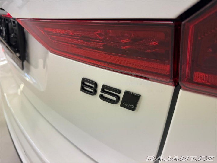 Volvo XC60 2,0 B5 AWD Plus Black Ed 2025