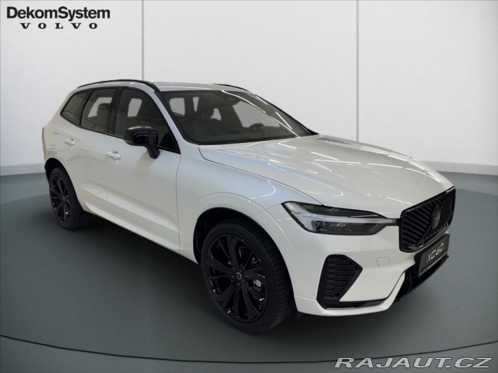 Volvo XC60 2,0 B5 AWD Plus Black Ed 2025