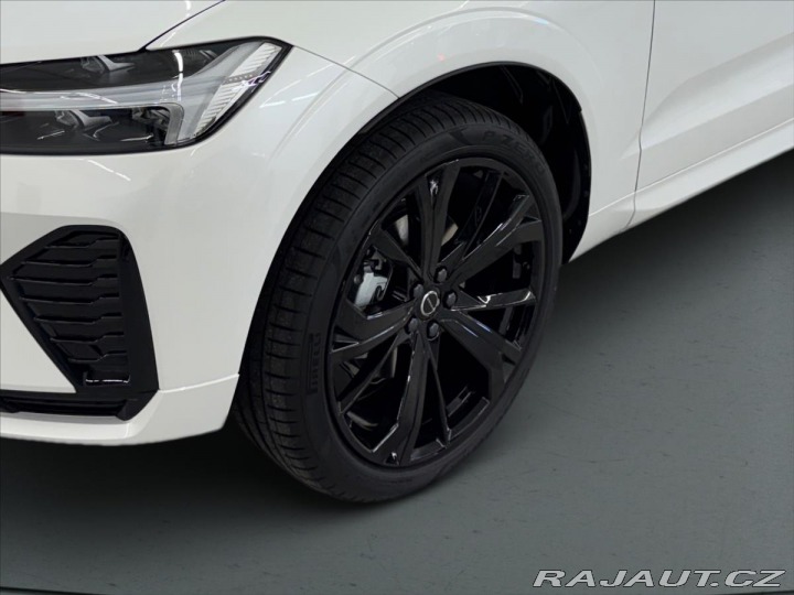 Volvo XC60 2,0 B5 AWD Plus Black Ed 2025