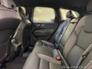 Volvo XC60 2,0 B5 AWD Plus Black Ed 2025