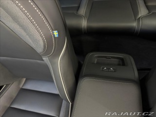 Volvo XC60 2,0 B5 AWD Plus Black Ed 2025