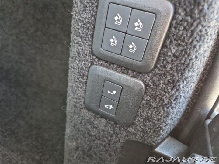 Land Rover Range Rover 3,0 P400 L VOGUE 2020