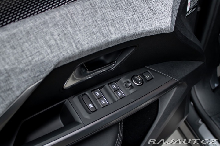 Peugeot 3008 / GT / mHEV/ v Záruke do 2024