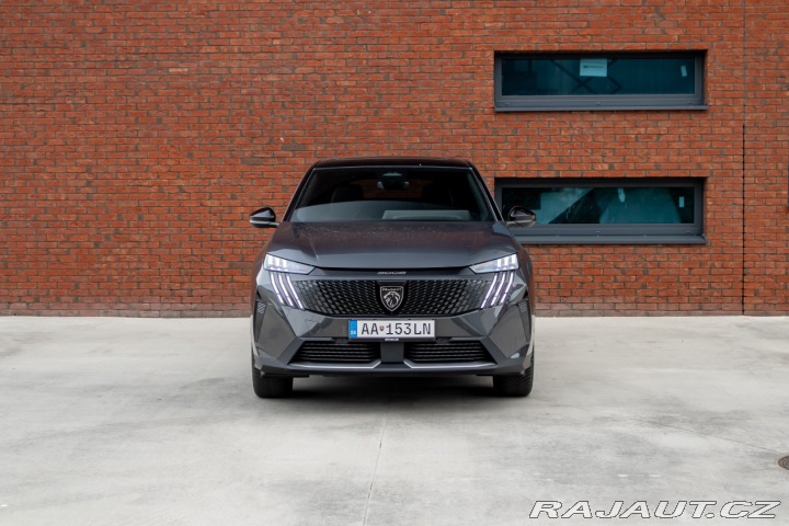 Peugeot 3008 / GT / mHEV/ v Záruke do 2024