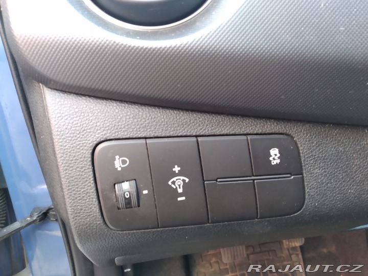 Hyundai i10 1.0i KLIMA,1.MAJITEL,ČR 2018