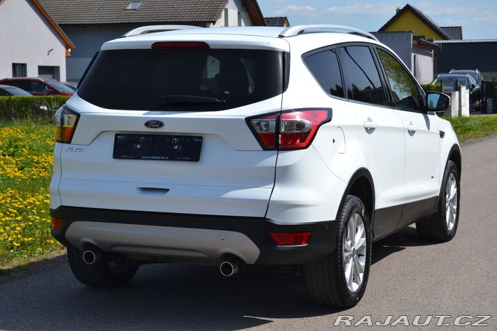 Ford Kuga 2.0 TDCI 110kW Titanium 2017
