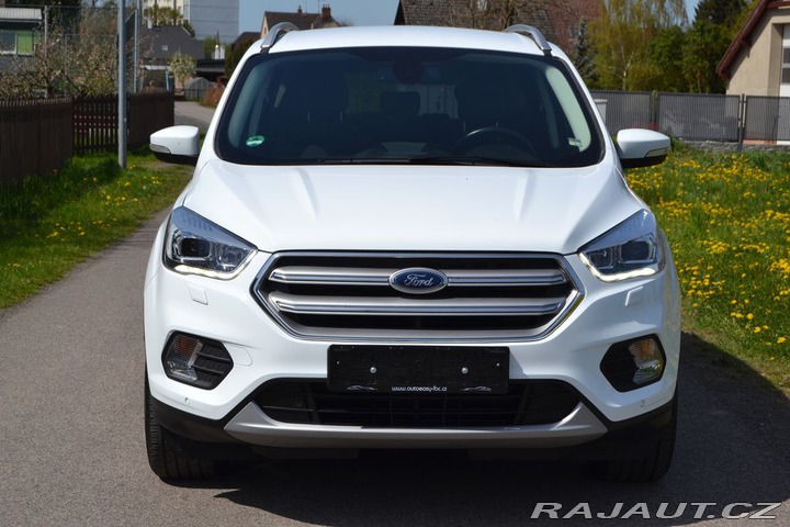 Ford Kuga 2.0 TDCI 110kW Titanium 2017