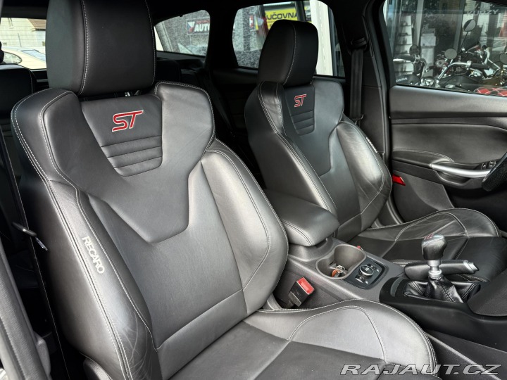 Ford Focus 2,0i 184kW EcoB SCTI ST 2013