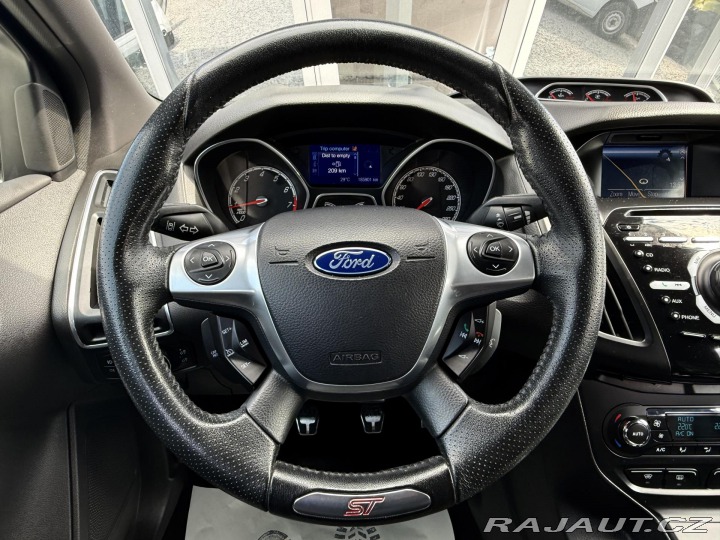 Ford Focus 2,0i 184kW EcoB SCTI ST 2013