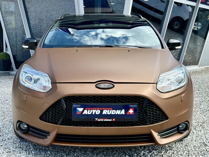 Ford Focus 2,0i 184kW EcoB SCTI ST 2013
