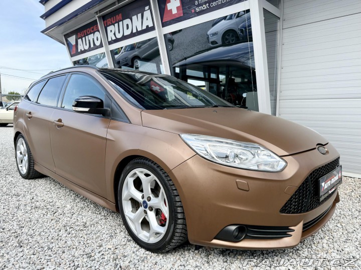 Ford Focus 2,0i 184kW EcoB SCTI ST 2013