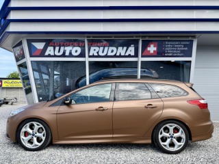Ford Focus 2,0i 184kW EcoB SCTI ST 2013