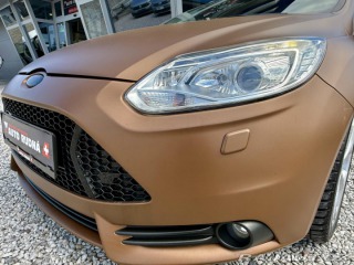 Ford Focus 2,0i 184kW EcoB SCTI ST 2013