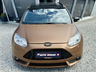 Ford Focus 2,0i 184kW EcoB SCTI ST 2013