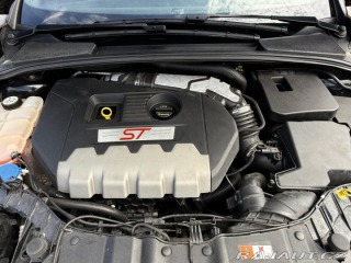 Ford Focus 2,0i 184kW EcoB SCTI ST 2013