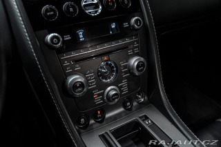 Aston Martin V8 Vantage  2012