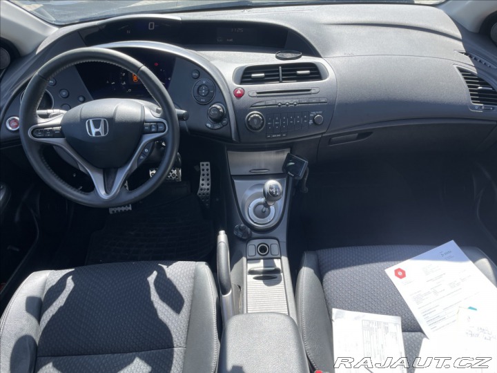 Honda Civic 1,4 i  VTEC Automat, Klim 2010