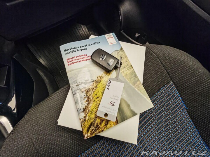 Toyota Yaris 1.5 Benzin, manuál 2018