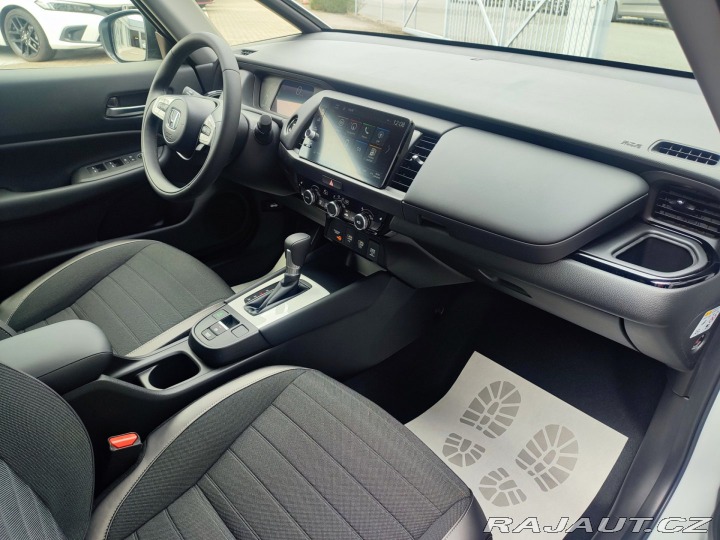 Honda Jazz CROSSTAR 1.5:eHEV SKLADEM 2026