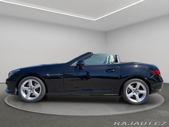 Mercedes-Benz SLC 200 Roadster 2017