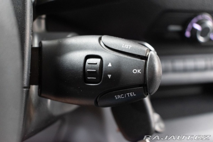 Peugeot Traveller 2.0 HDi 110kW 9.MÍST*DPH* 2019