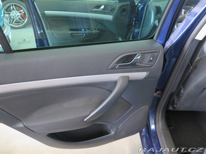 Škoda Octavia 1.8TSI,klima,výhřev,senzo 2009