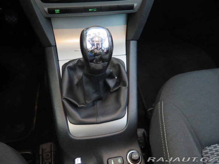 Škoda Octavia 1.8TSI,klima,výhřev,senzo 2009