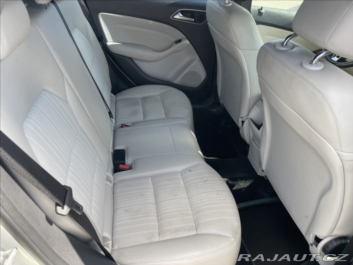 Mercedes-Benz B 1,8 200CDi 100kw Automat, 2012