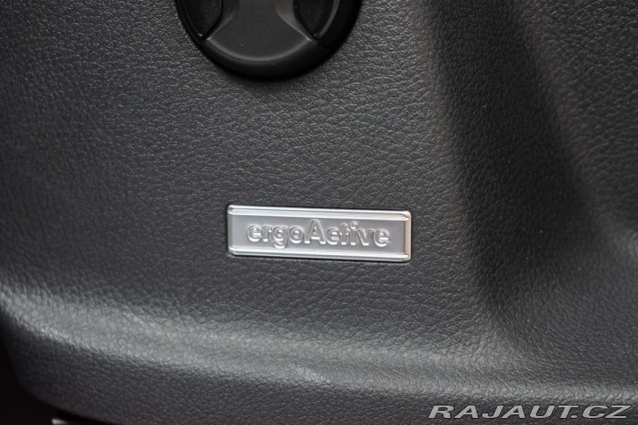 Volkswagen Touran 2.0 TDI 110kW R-LINE*TAŽN 2018