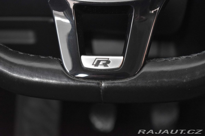 Volkswagen Touran 2.0 TDI 110kW R-LINE*TAŽN 2018