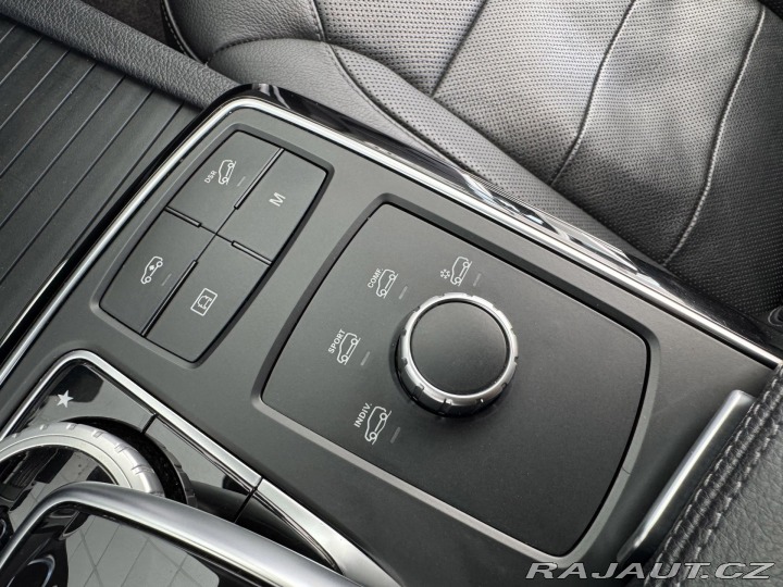 Mercedes-Benz GLE 350d 4M AMG*AirMatic*Odvě 2018