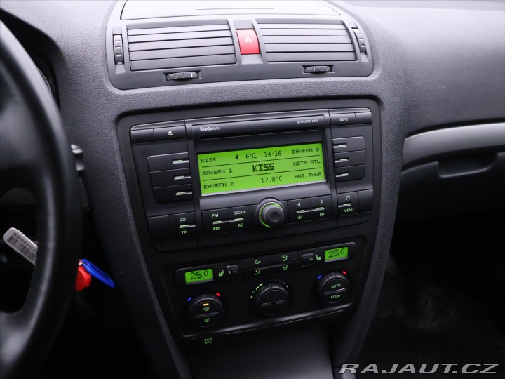 Škoda Octavia 1,6 i 75kW Elegance Tempo 2006