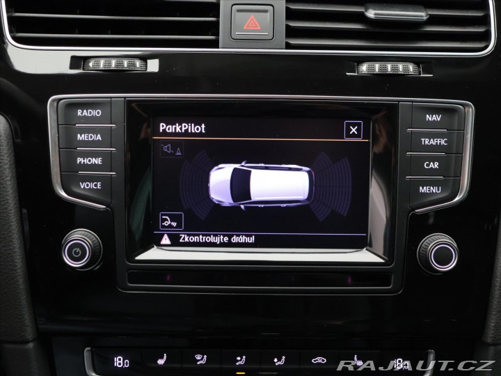 Volkswagen Golf 1,4 TSI 90kW DSG Highline 2014